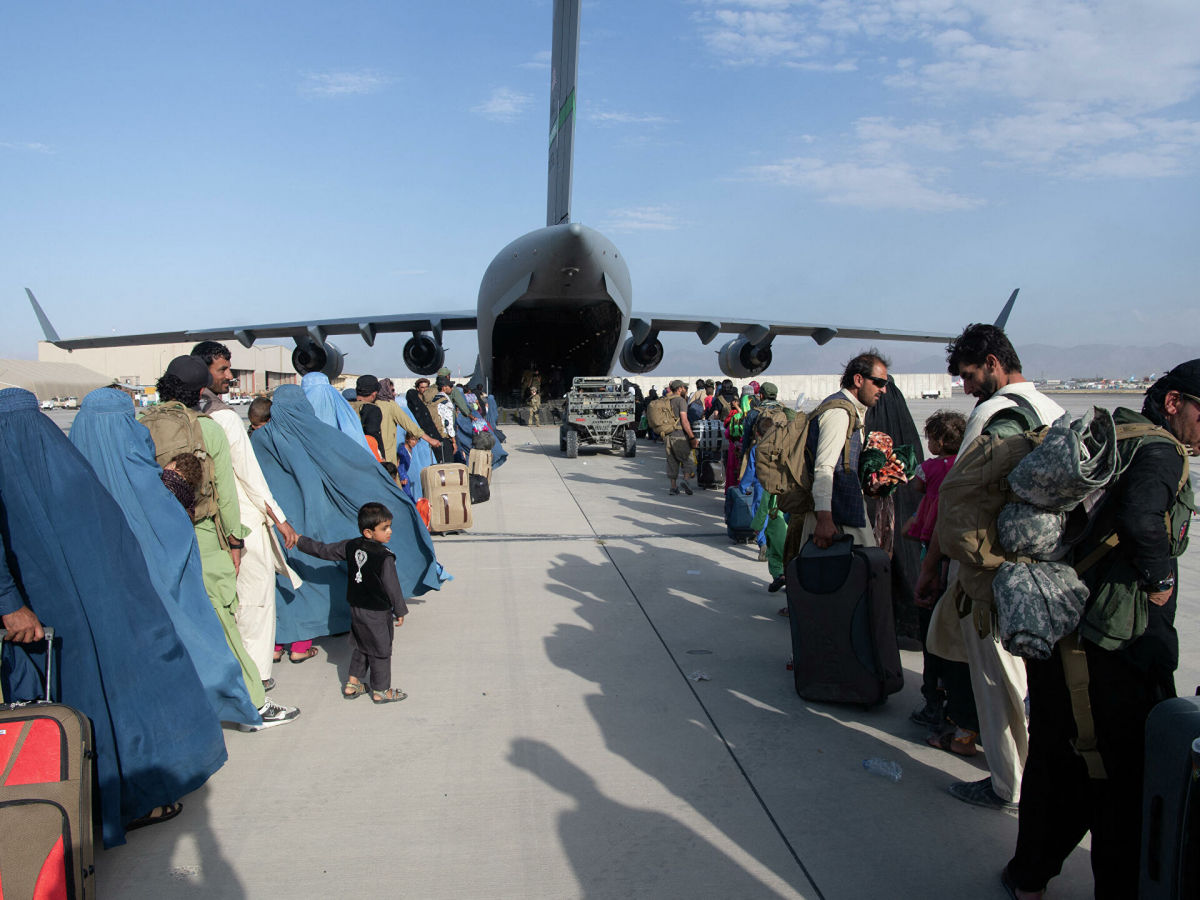 "Придется договариваться с талибами", - очередную эвакуацию из Афганистана готовит Украина