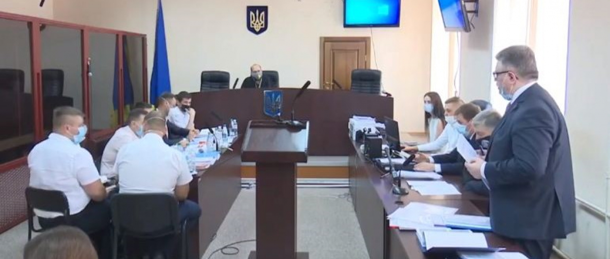 Дело Порошенко: судья Вовк отказал защите экс-гаранта в отводе 13 прокуроров