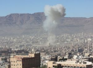 В Йемене за минуты до перемирия возобновили авиаудары