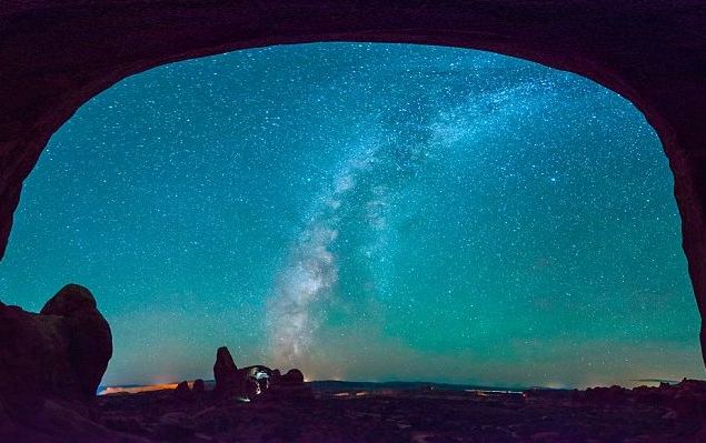 Ошеломляющие астрономические снимки представили фотографы со всего мира
