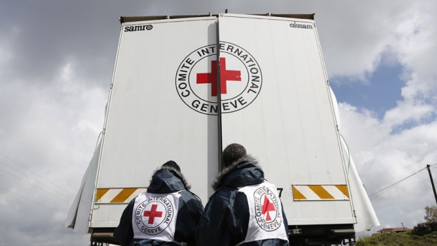 Красный Крест предоставил Донбассу почти 1300 тонн продовольствия