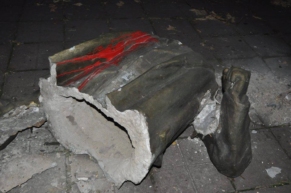 По факту сноса памятника Ленину в Запорожье возбудили уголовное дело