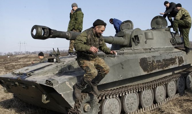 Восток в огне. Хроника событий и карта АТО онлайн: Донецк, Луганск, Новоазовск, Мариуполь, Горловка, Авдеевка 17.04.2015