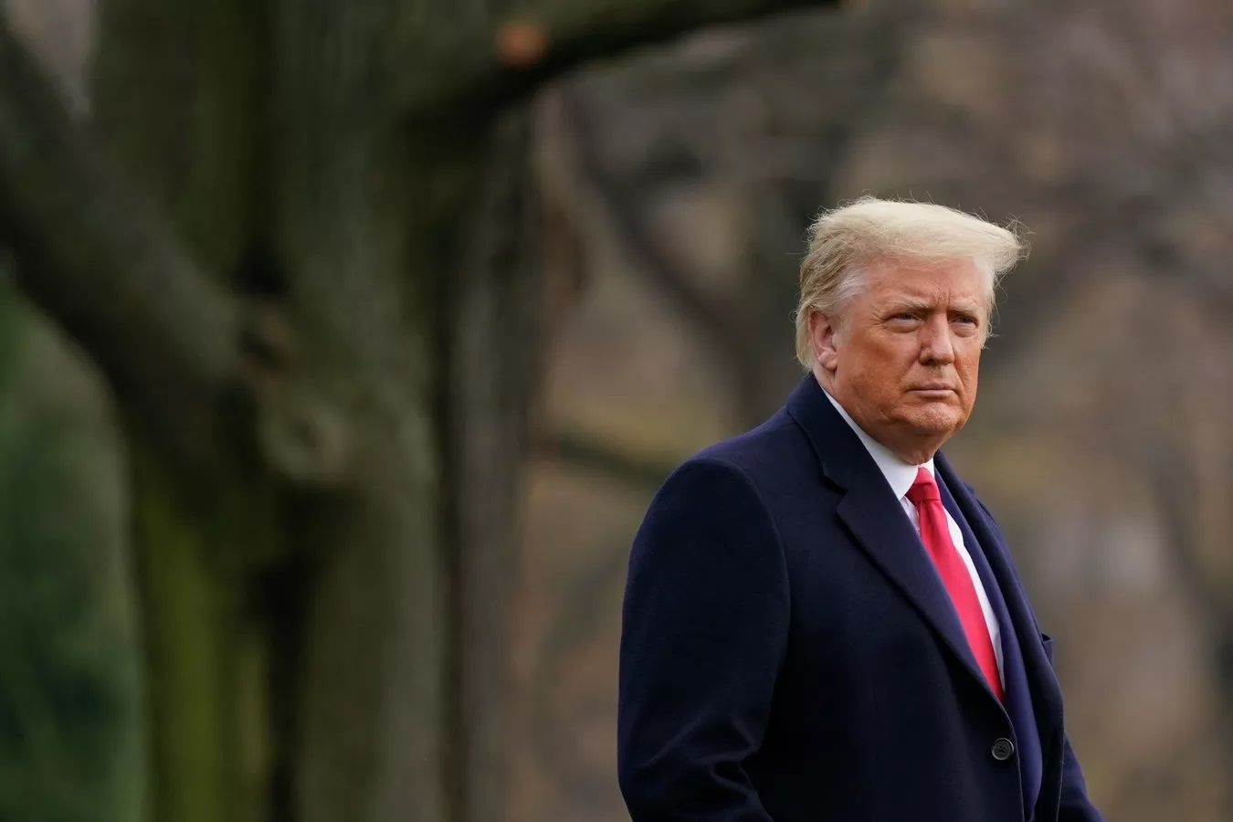 "Дональд Трамп скончался", - пост на странице сына экс-президента вызвал переполох