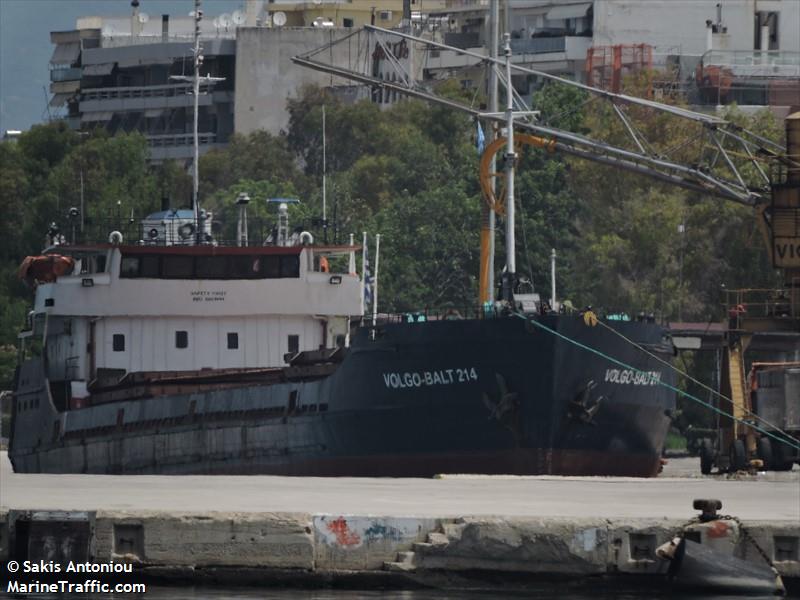 МинВОТ: Корабль Volgo-Balt 214 затонул в Черном море, доставляя уголь из "ЛДНР" в Турцию по приказу РФ, - кадры