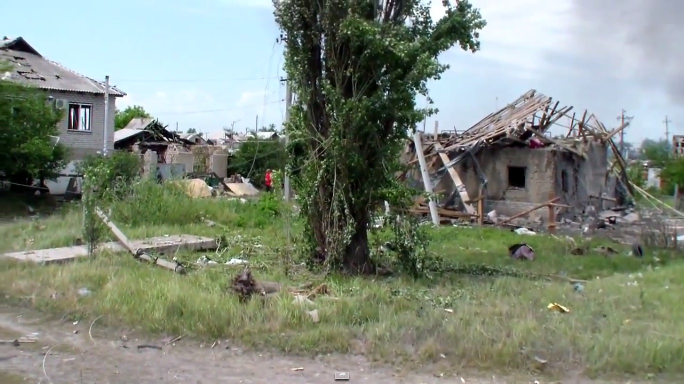 В Станице Луганской прошел ночной бой. Ранены двое военных и один мирный житель, - Москаль