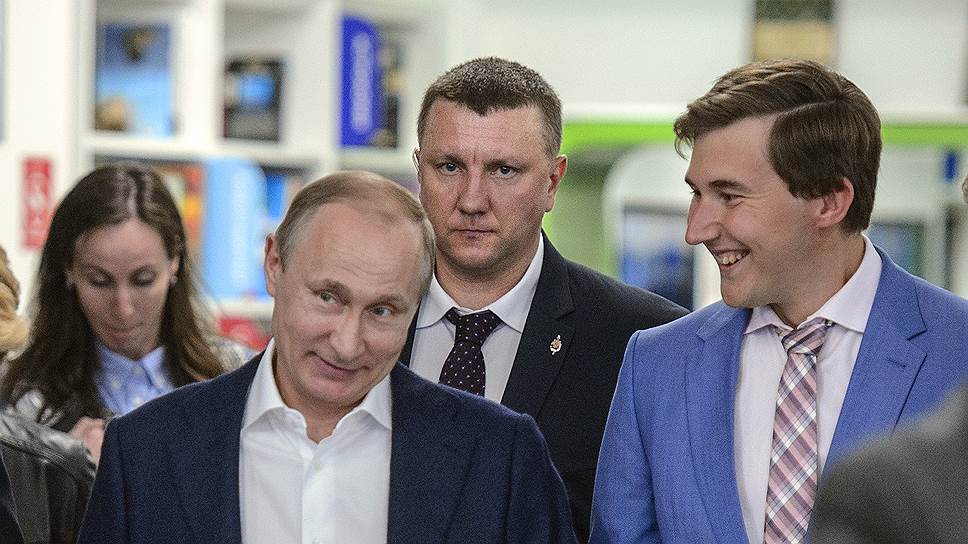 ​Карякин, бывший украинский шахматист, предавший страну и получивший паспорт РФ, очень удачно прогнулся под Путина и сделал резонансное заявление
