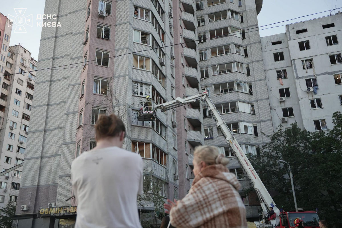 В Киеве до 9 человек увеличилось количество погибших в результате ночного удара российской баллистики