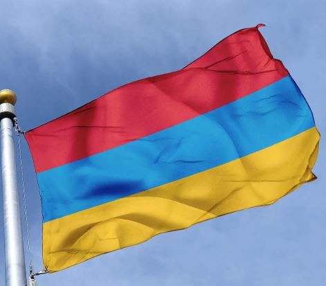 Отношения Армении и РФ накаляются: Ереван отозвал постпреда в ОДКБ и хочет ратифицировать Римский статут