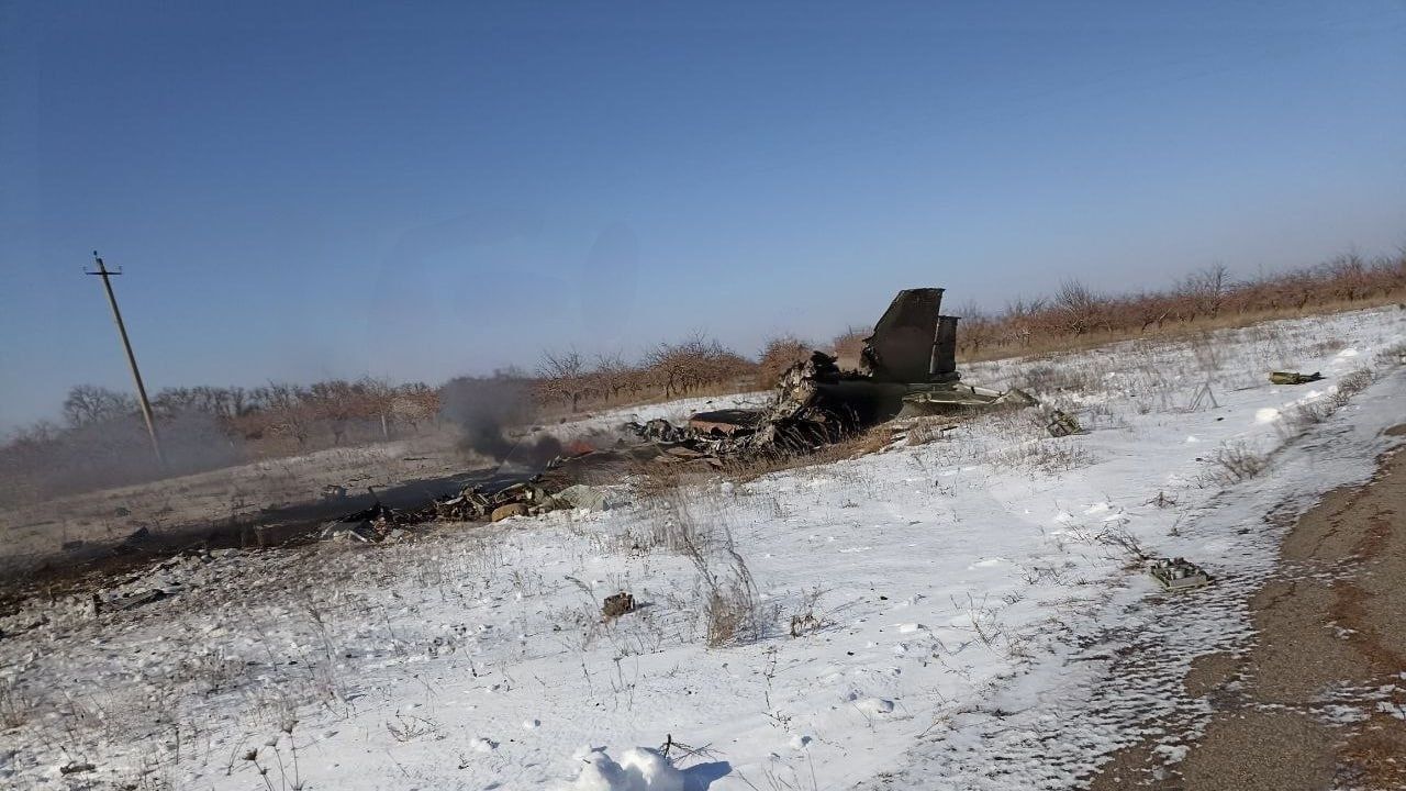 На границе с Украиной рухнул российский Су-25: пилот погиб, штурмовик уничтожен – СМИ
