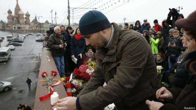Власти разрешили провести 1 марта марш памяти Немцова в центре Москвы
