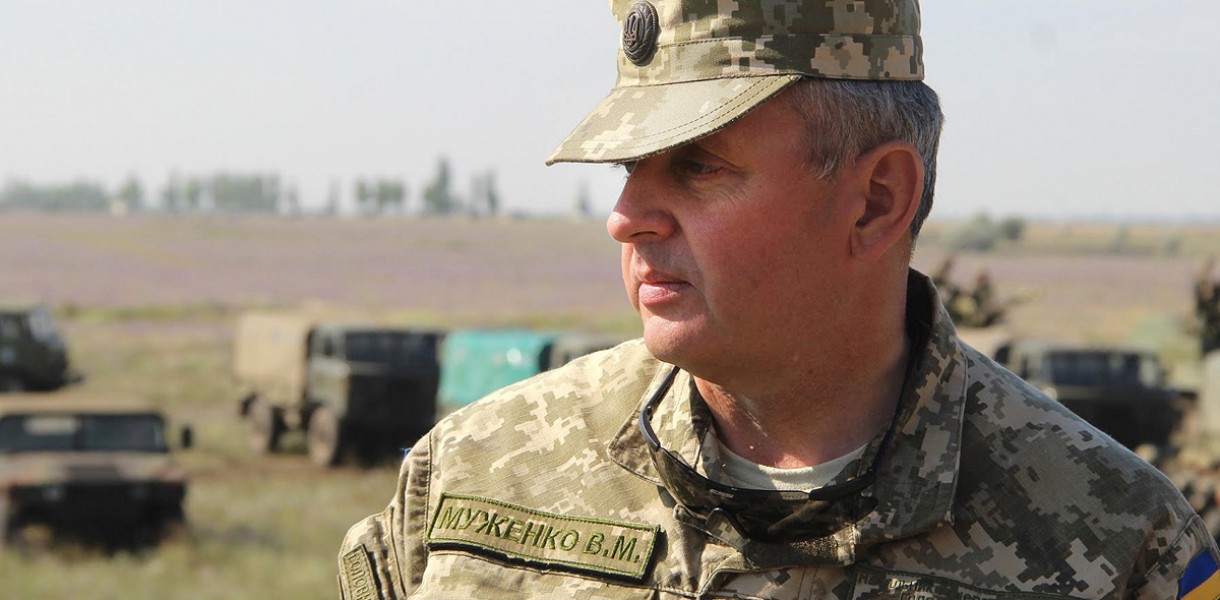 "НАТО изучает боевой опыт Украины", - начальник Генштаба Муженко рассказал об особенностях перехода ВСУ на стандарты Альянса. Кадры