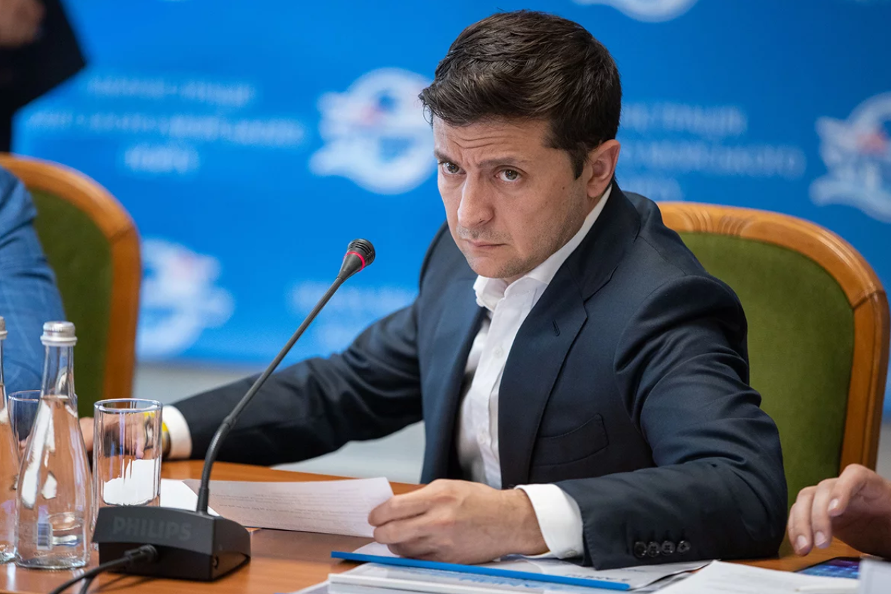 Страшный сон коррупционеров: Зеленский зарегистрировал сенсационный законопроект в Раде