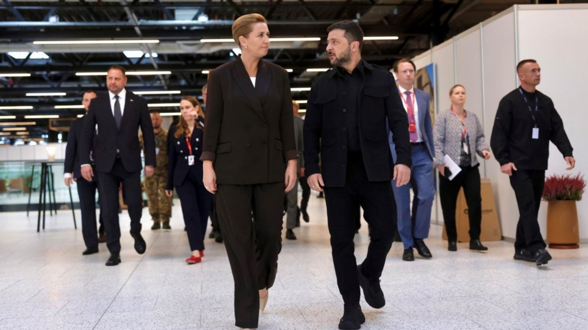 "Нельзя выиграть войну со связанными руками", – премьер Дании потребовала ударов вглубь РФ