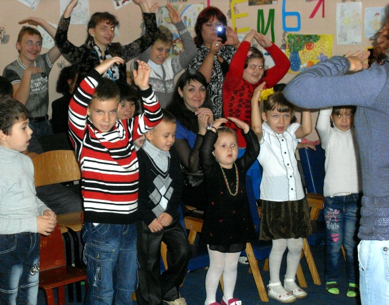 ​В Дзержинские из центра социально-психологической помощи эвакуировали детей