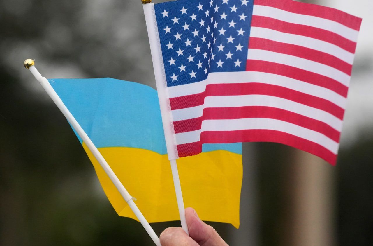 США требуют от Украины вернуть миллиарды помощи – NYT раскрыла детали новой версии соглашения по недрам