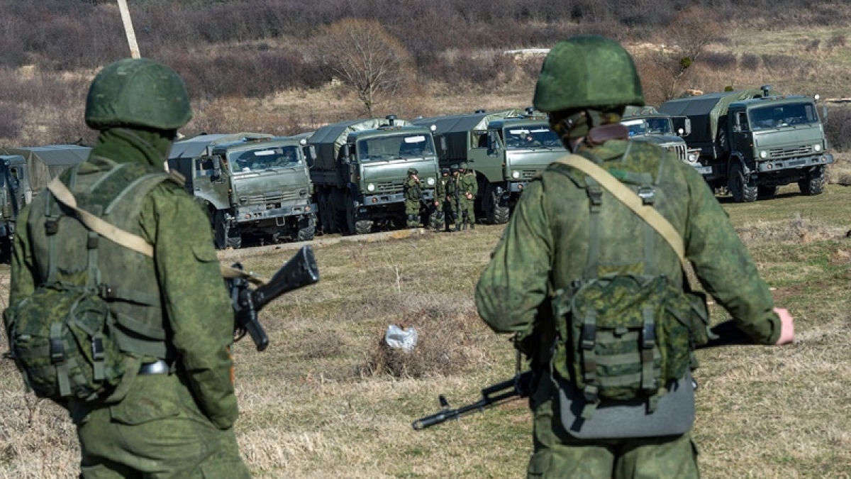 Россия полностью заблокировала Крым с воздуха и суши: "Чтобы НАТО ощутил остроту момента"