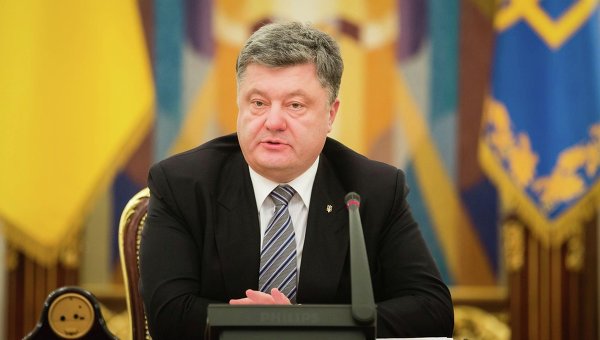 Порошенко наконец-то прокомментировал масштабную акцию под стенами Верховной Рады: к такой реакции президента сторонники Саакашвили точно не были готовы