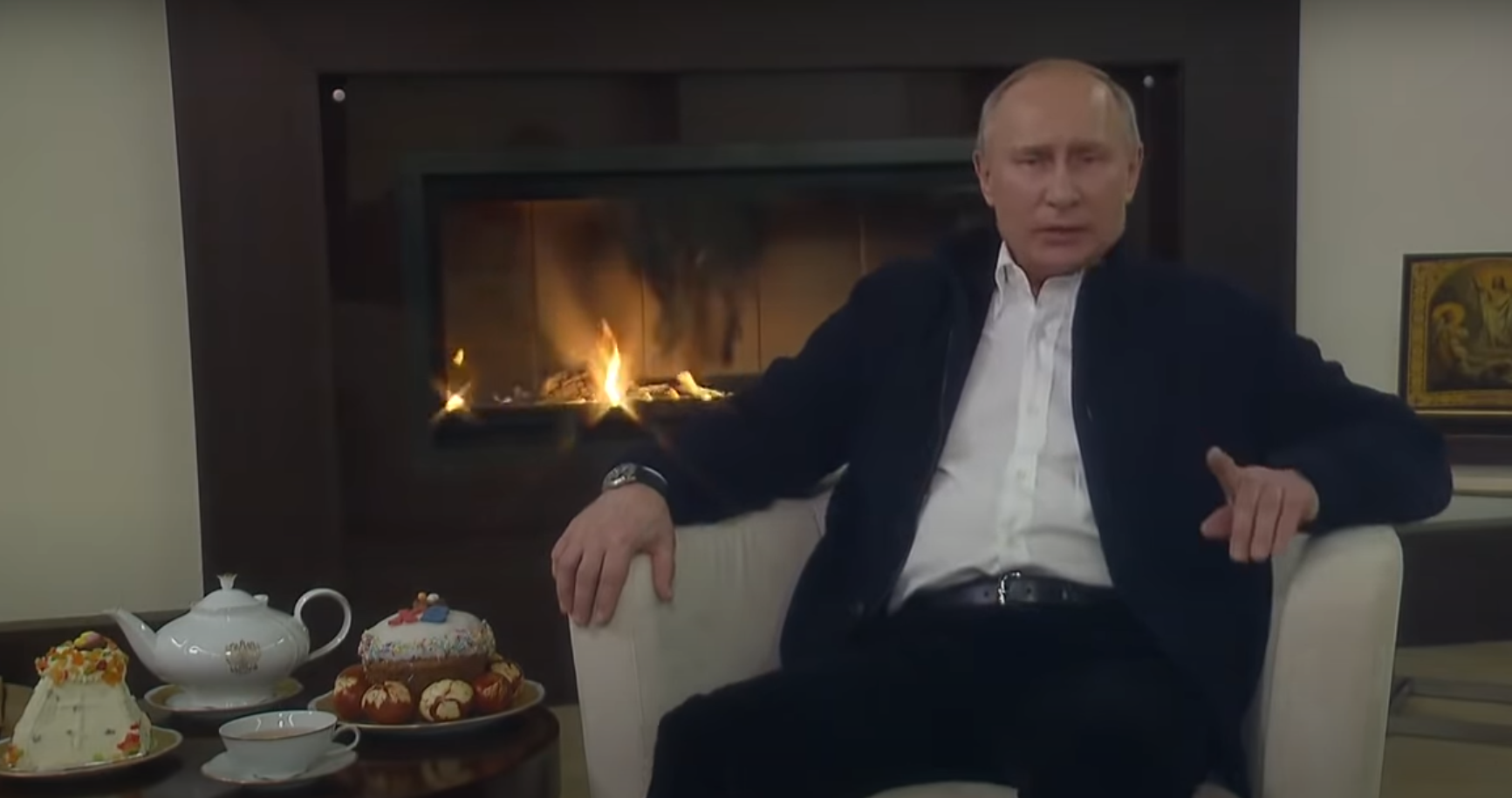 "Странный шаг", - россияне раскритиковали Путина за необычное поздравление с Пасхой, видео 