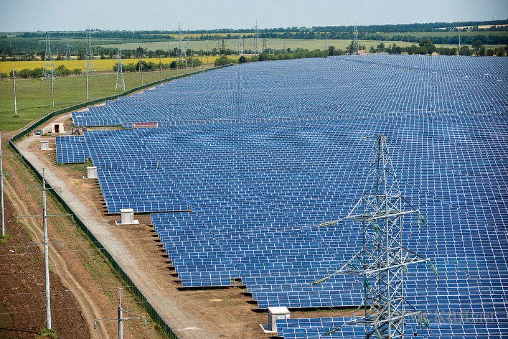 АКМУ продаст китайцам украинские солнечные электростанции