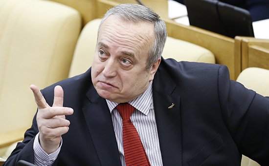 Запугивают Украину "серьезными проблемами": российский сенатор рассказал подробности санкций Путина