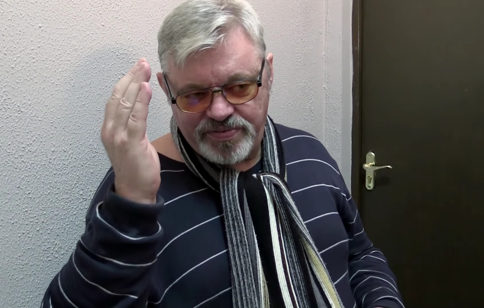 "Я рад за Путина. Может, он по нему и пройдется, а лучше – проедется", – российский ученый рассказал, почему нельзя строить Крымский мост