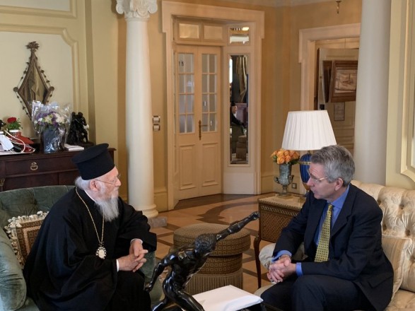 ​Посол США обсудил со Вселенским патриархом поддержку украинской церкви - известны подробности