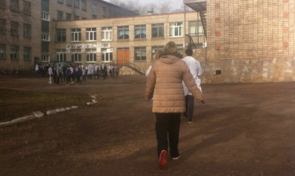 Резня в школе Башкирии: стало известно, почему Тагиров напал на одноклассников, изрезал учительницу и поджег класс, – подробности и кадры
