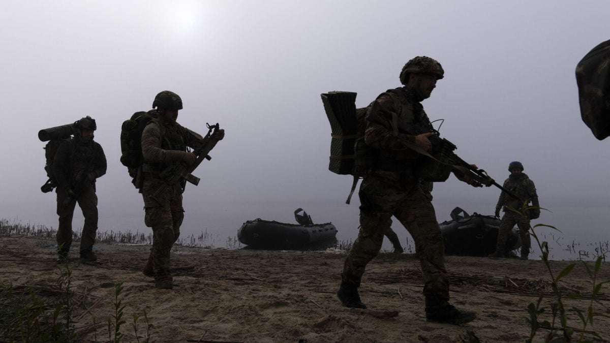 Зачистка продолжается: Сырский лично опроверг фейки о Купянске