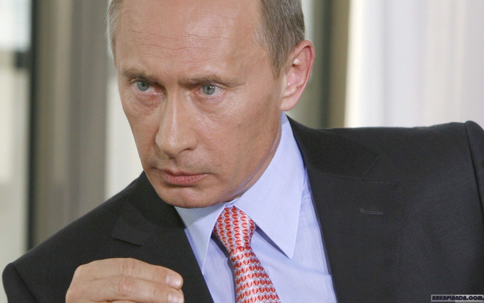 Bloomberg: Советники заверили Путина, что Россия выдержит последствия своих действий в Украине