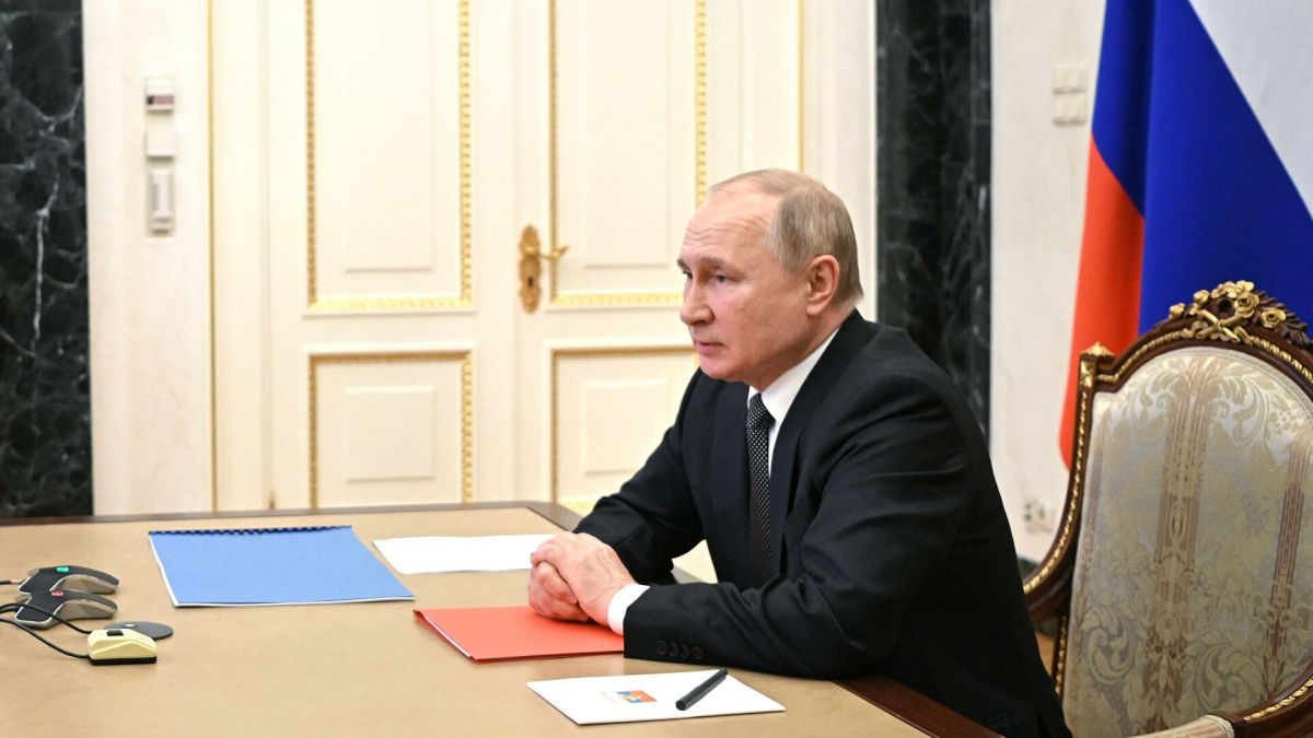 Путин: "Запад введет санкции против России в любом случае" 