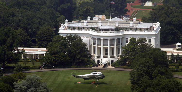 Белый дом больше не намерен терпеть "выходки" Ким Чен Ына: США разрабатывают план военного удара по КНДР - СМИ