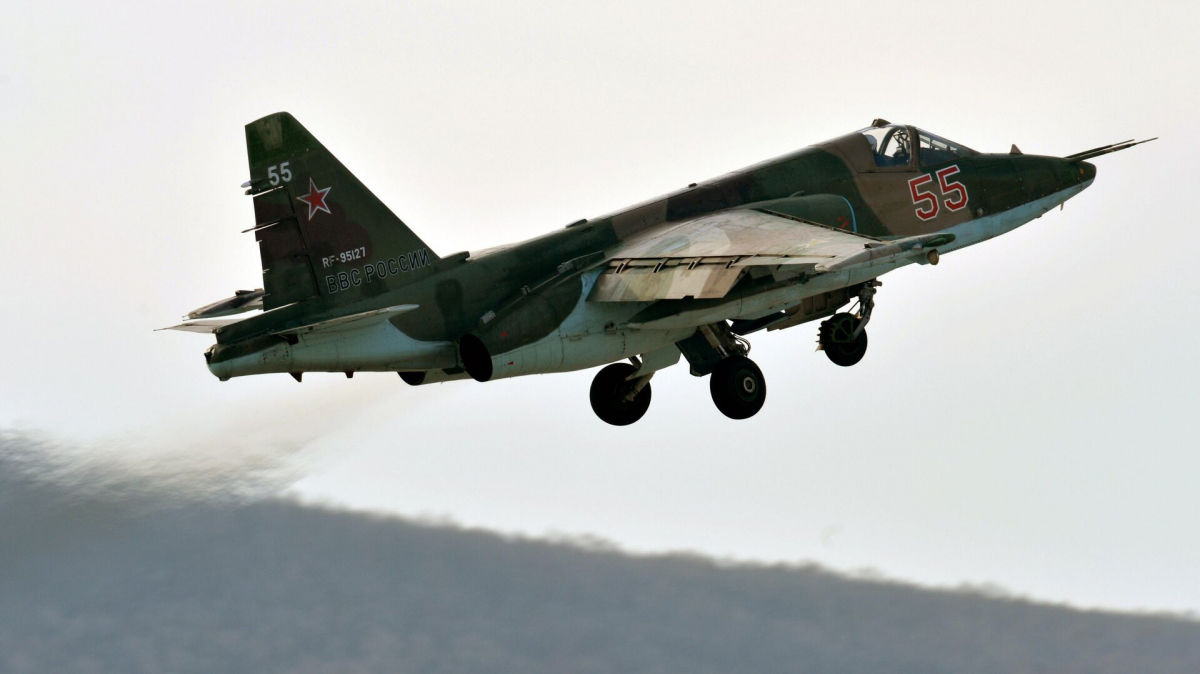 ​ВСУ на Херсонщине уничтожили самолет "Су-25": в ОК "Юг" озвучили потери врага за сутки