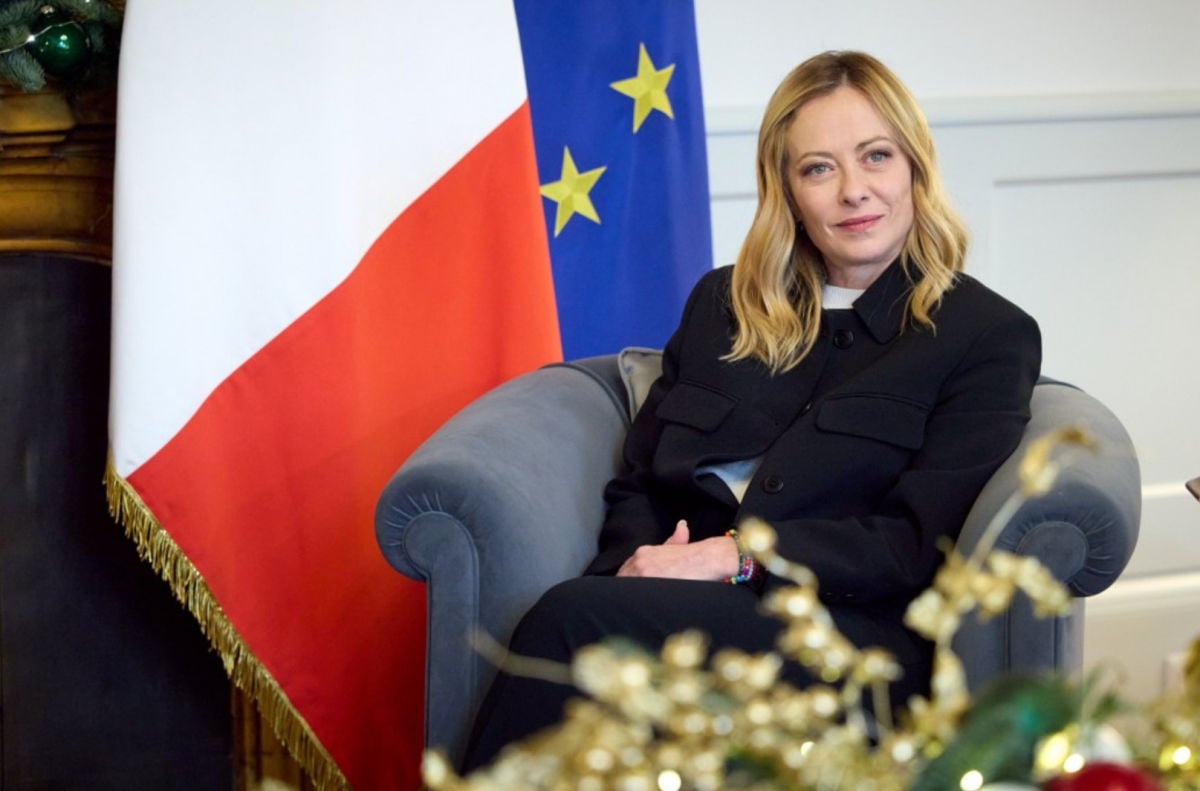 Мелони решила действовать самостоятельно и внезапно прилетела на Ближний Восток ради нефти и газа