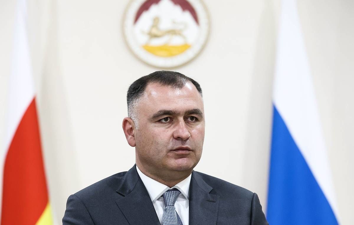 Южная Осетия передумала присоединяться к РФ - появились новые условия