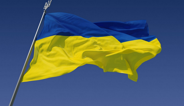 ​Террористы "ЛНР" натравили "ОМОН" на "опасных преступников" - троих парней, изрисовавших собственную школу в Луганске изображениями украинского флага
