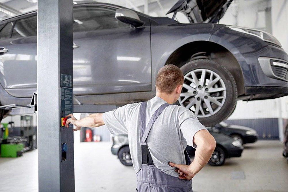 Зачем вам обслуживание автомобиля на специализированной СТО? 