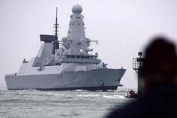 Военный корабль НАТО в Азовском море: Россию предупредили о последствиях открытого нападения