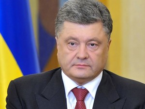 Перемирия не будет: Президент Порошенко признал, что мирным путем донбасский конфликт уже нельзя решить