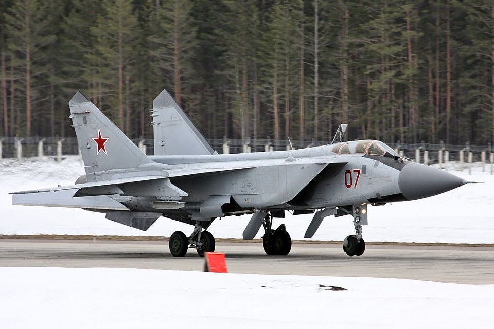 ​Минус МиГ-31: в России разбился один из истребителей, которым РФ била "Кинжалами" по Украине