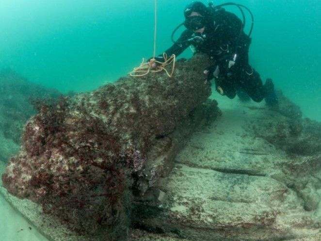 Сенсационное открытие десятилетия: у берегов Португалии обнаружили древний корабль, затонувший 400 лет назад, - кадры