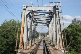 На Донбассе взорван очередной железнодорожный мост