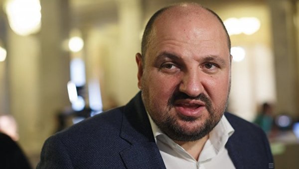 Побег "янтарного" Розенблата: адвокат Шевчук рассказал, как сотрудники НАБУ "вытащили" нардепа из самолета и "забрали" у него паспорта