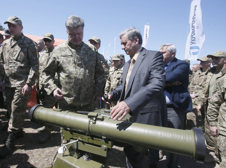 Украина вполне может обойтись и без помощи США, - военный эксперт