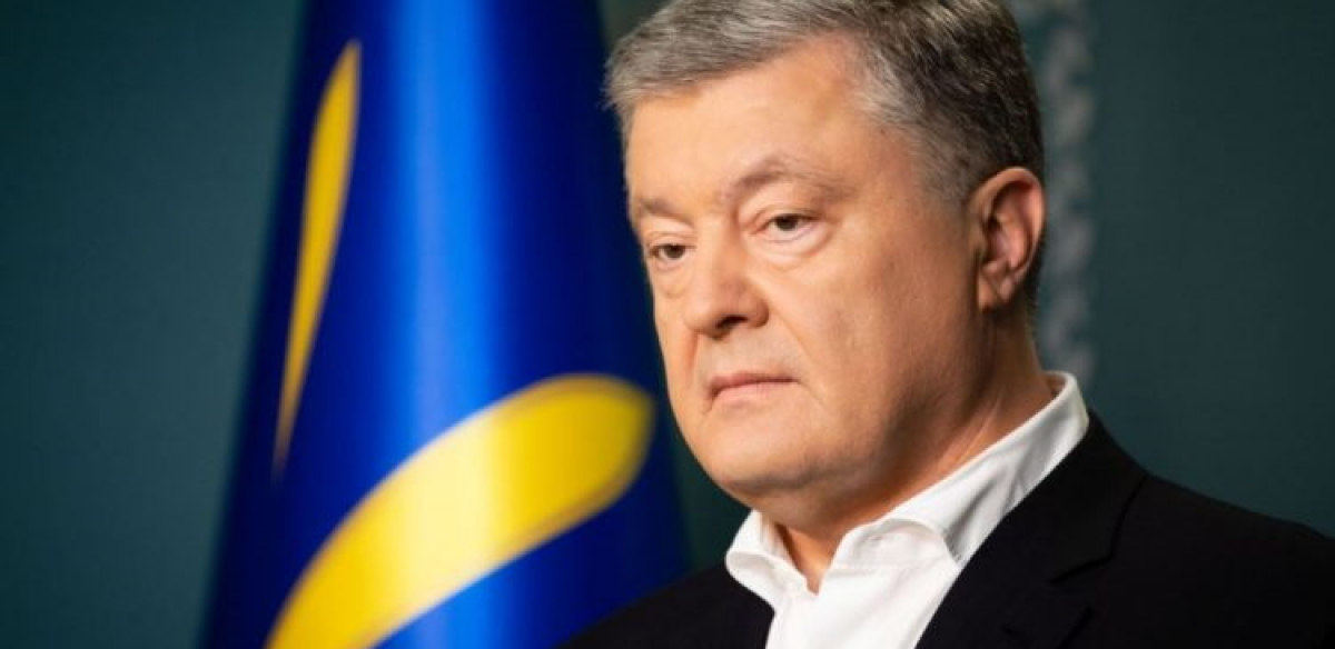 Порошенко о первой крови на Майдане 7 лет назад: "Украина заплатила за свободу очень большую цену"