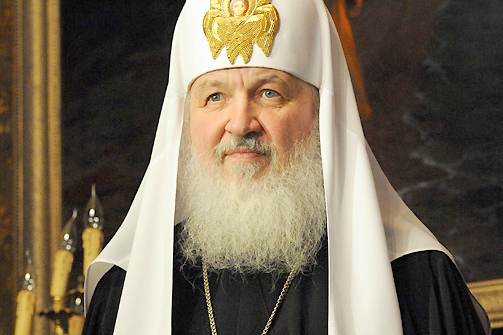 Патриарх Кирилл "благословляет" российские авиаудары по Сирии