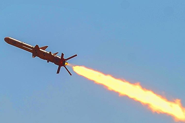 ​В Украине испытали новую крылатую ракету для защиты Черноморья и Азова: Турчинов показал мощные кадры