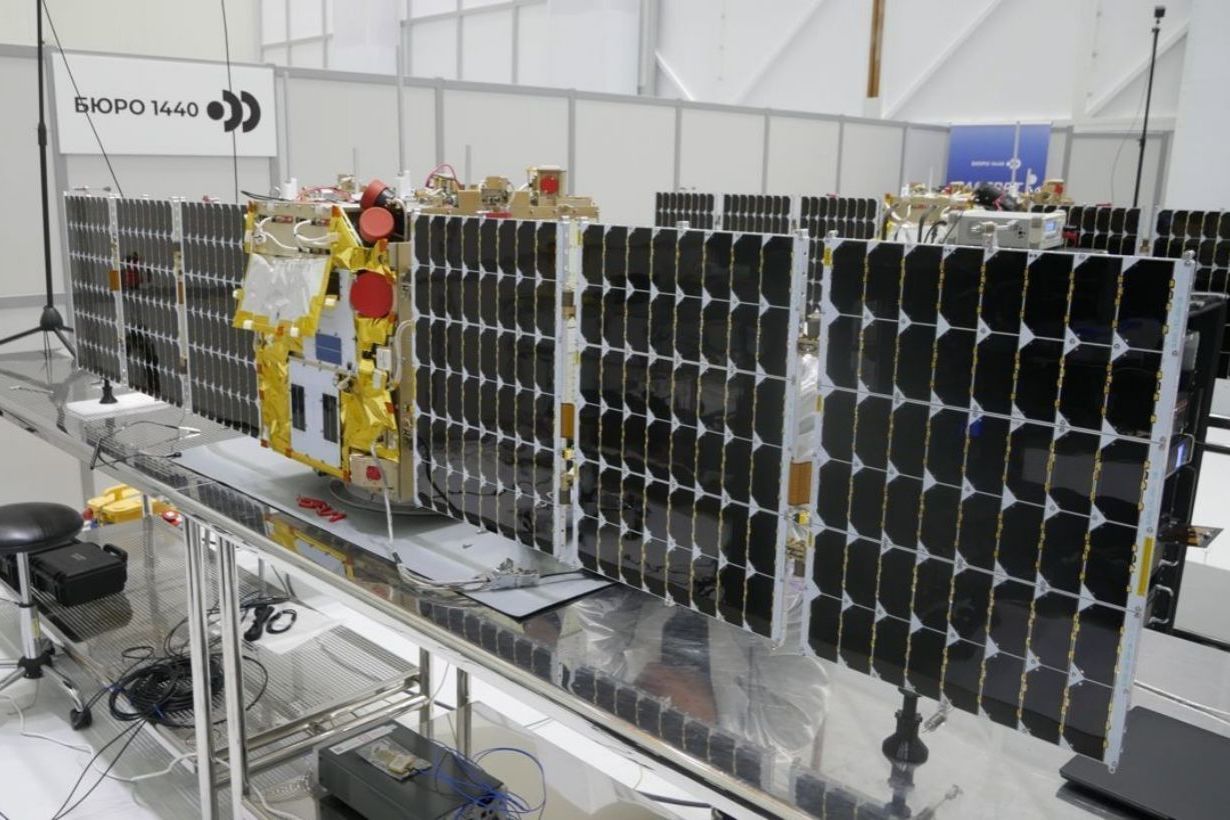 ​Россия резко ускорила создание аналога Starlink: ГУР предупредил о новой угрозе