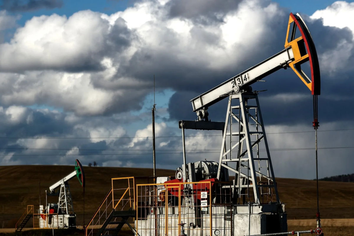 ​JPMorgan прогнозирует скачок цен на нефть "в стратосферу" из-за России - Bloomberg