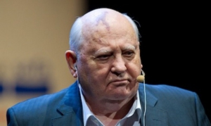 Горбачев: убийство Немцова - это попытка подтолкнуть ситуацию к дестабилизации в стране